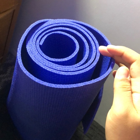 Yoga mat - Picture 1 of 1